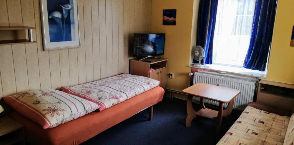 Penzion U Soudu Liberec Ngoại thất bức ảnh