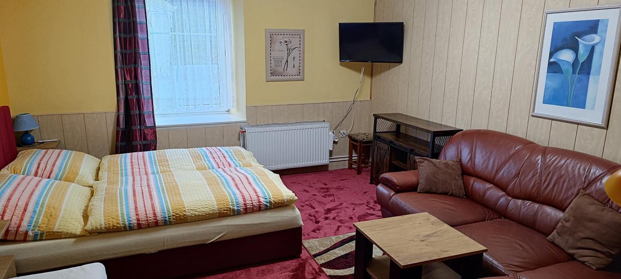 Penzion U Soudu Liberec Ngoại thất bức ảnh